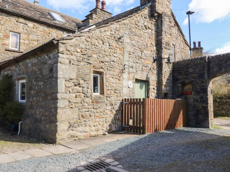 Cottage Bentham