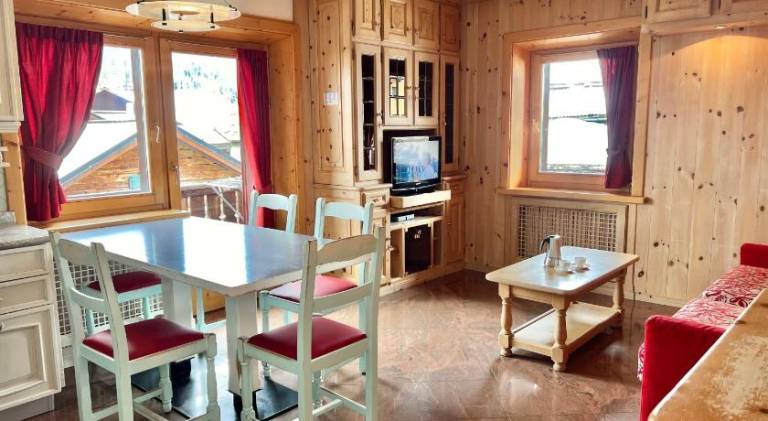 Apartment | Close to the ski | Dogs allowed in Livigno