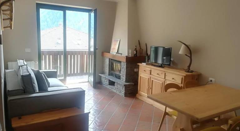 Rental apartment with 1 room for 4 persons in Ponte di Legno