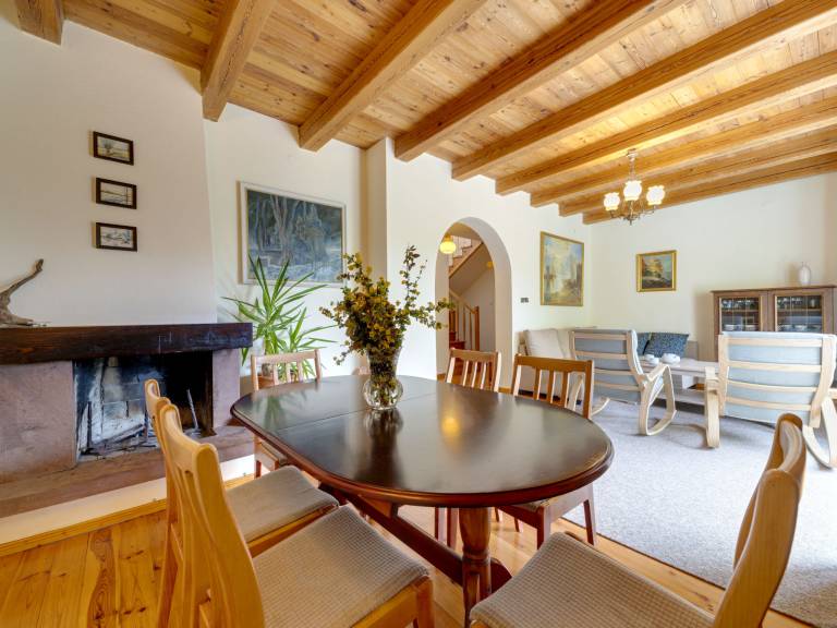 Vacation home with garden, barbecue & patio | Mountain view — photo 3