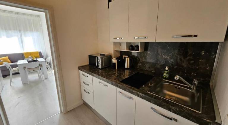 Holiday apartment with pool | Next to the beach | Dogs allowed — photo 4