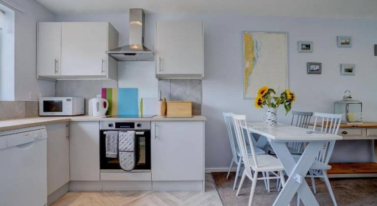 Beautiful vacation home with pool | Beach nearby | Pets are welcome in Great Yarmouth