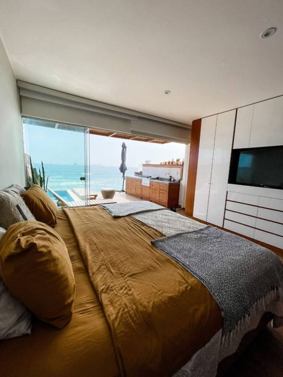 Child-friendly apartment with fast internet & grill | Sea view | Pet-friendly in Lima