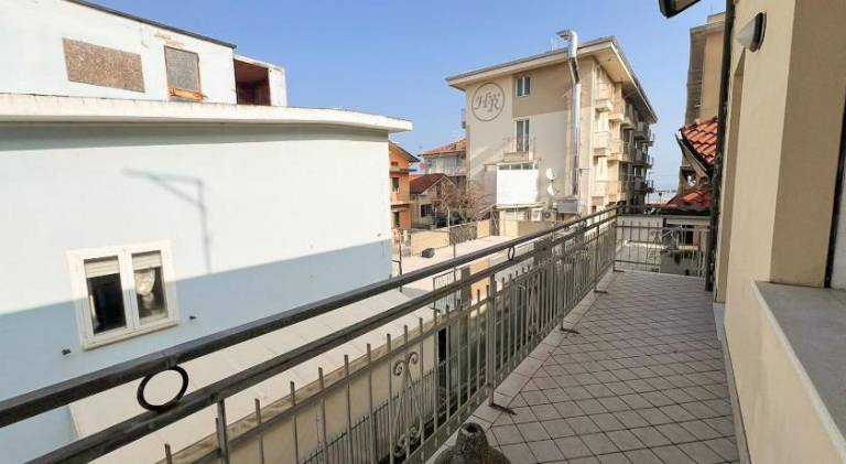 Apartment with 1 room for 5 persons — photo 3