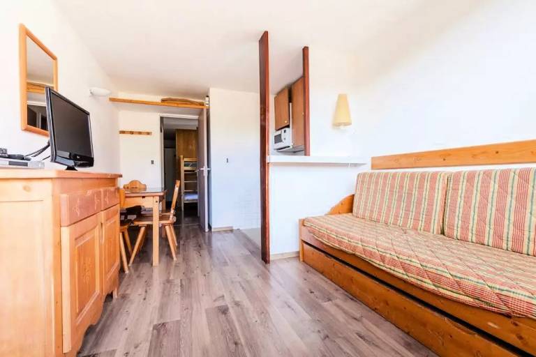 Residence Les Mélèzes - maeva Home - Apartment mountain view 2 rooms cabin corner 6 people - Comfort — photo 2