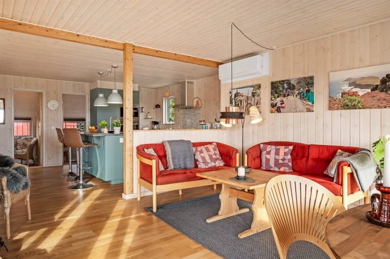 Vacation home with garden, patio & barbecue — photo 3
