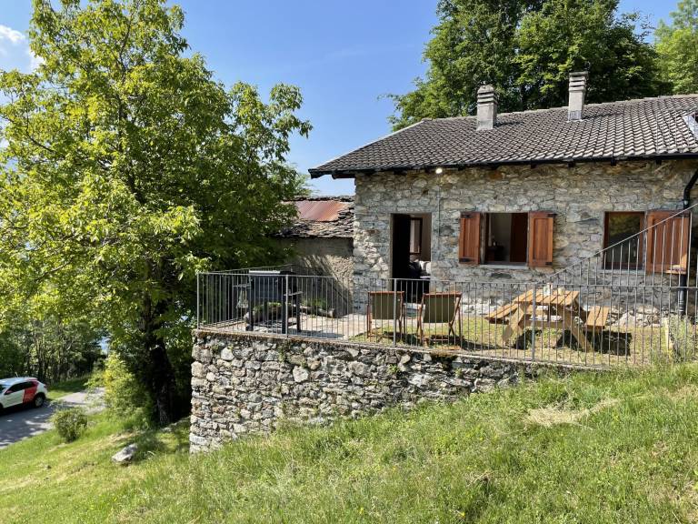Ferienhaus mit Hund in Montemezzo, Sorico f&uuml;r max. 4 Personen