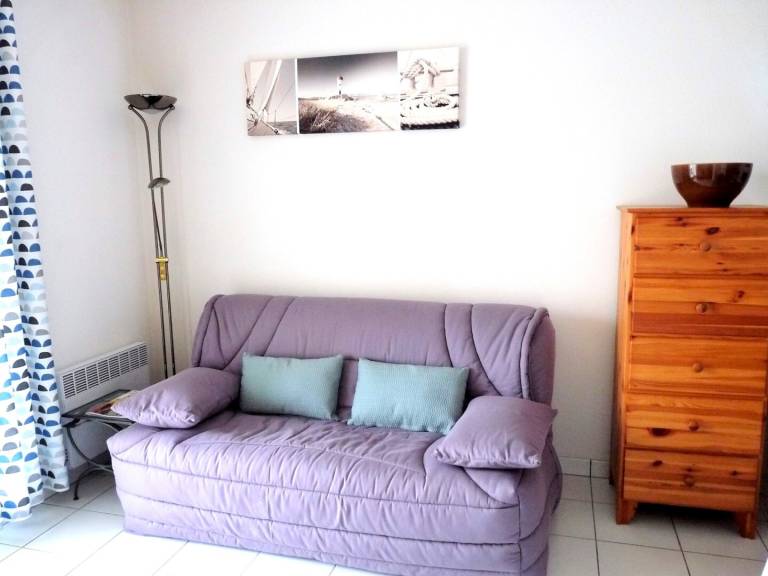Rental apartment with pool | Pool view — photo 3