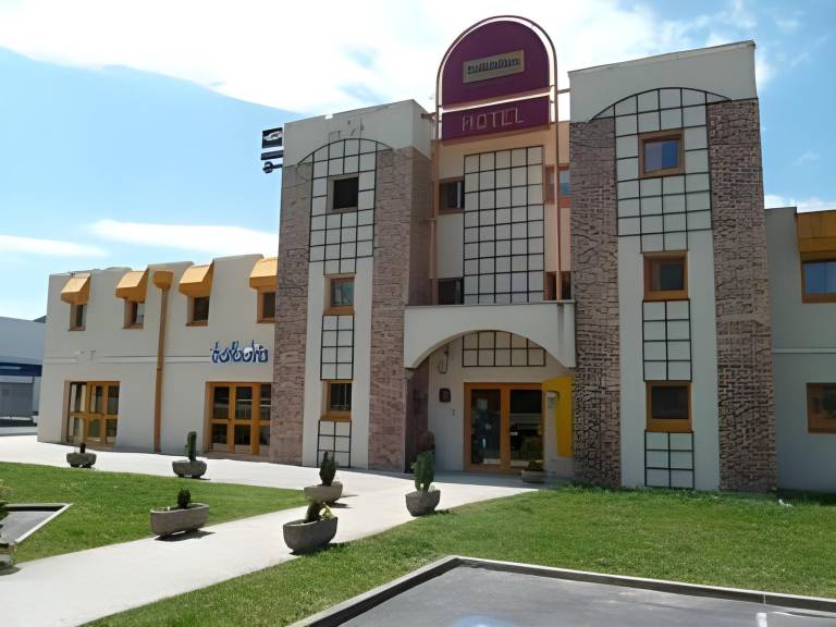 Brit Hotel Essentiel Tours Sud in Chambray-les-Tours