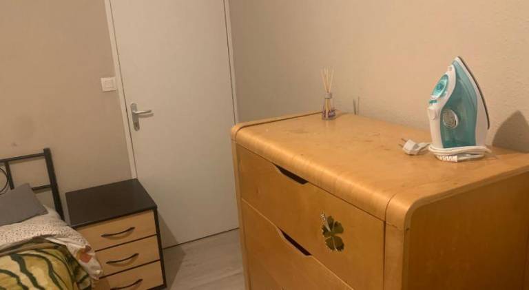 Chambre meublee et lumineuse Centre de Tours in Tours