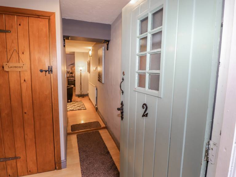 Cottage with 2 rooms for 4 persons — photo 2