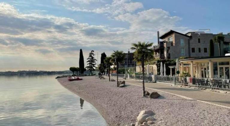 Lake Garda Lovers Luxury in Pozzolengo
