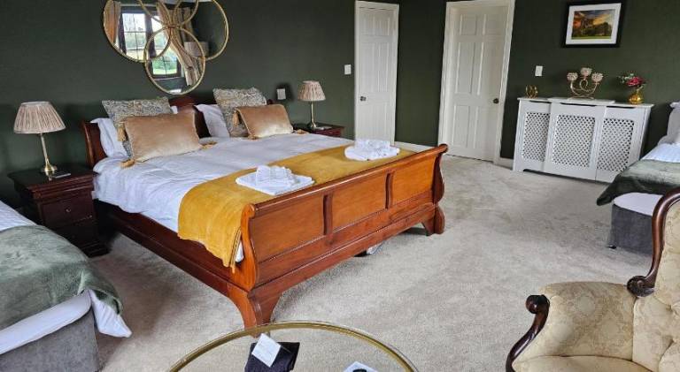 Oak House Laois B&B