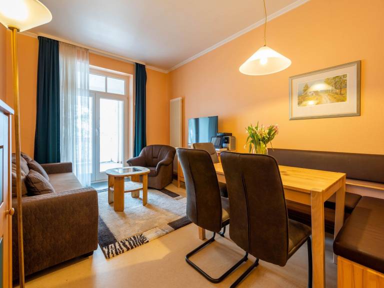 Ferienwohnung mit Meerblick, 2 Schlafzimmern und Balkon — photo 2