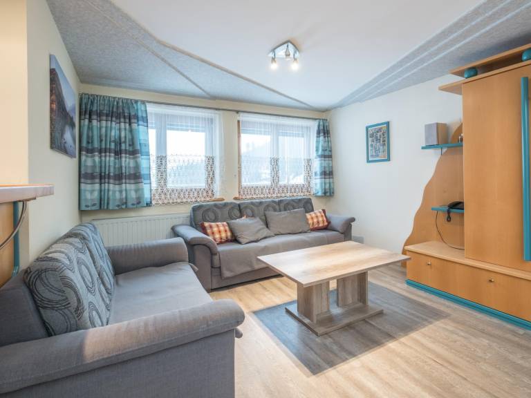 Holiday apartment with 3 rooms for 8 persons — photo 3