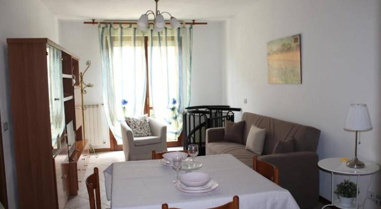 Rental apartment with 2 rooms for 4 persons — photo 3