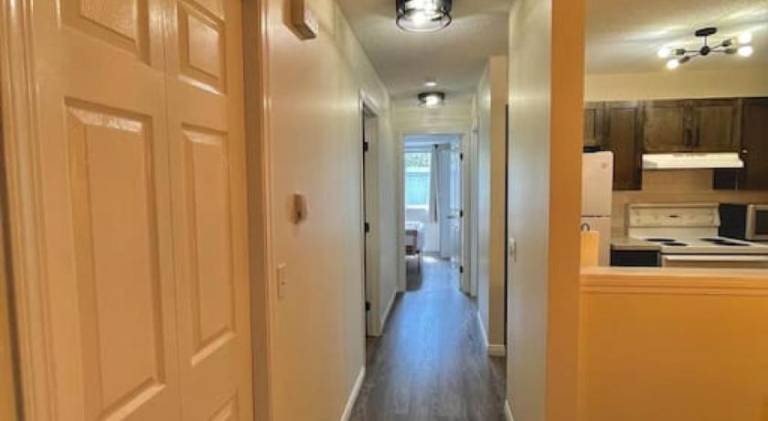 Charming vacation home | Good for workation | Pets allowed — photo 3