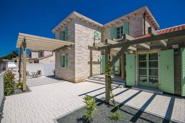 Villa with pool & BBQ — photo 5