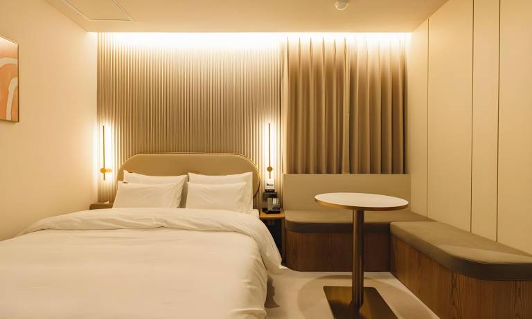 Hound Hotel NamChuncheon