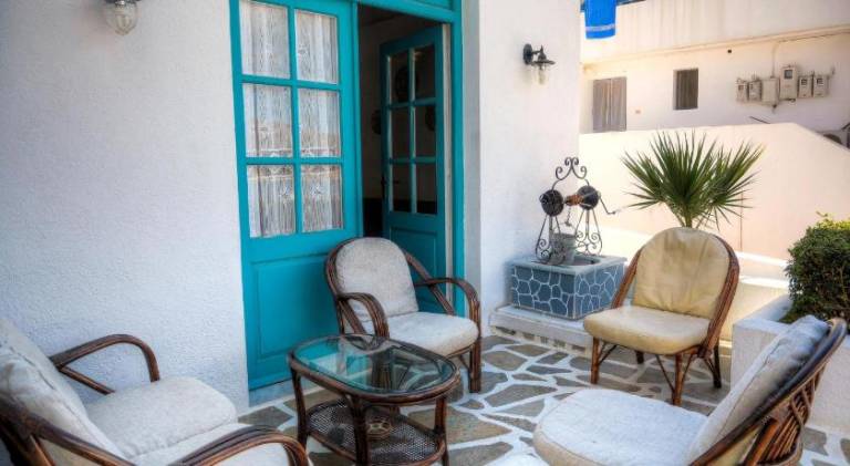 Serviced apartment with patio & yard | Beach nearby | Good for workation | Dogs allowed — photo 3