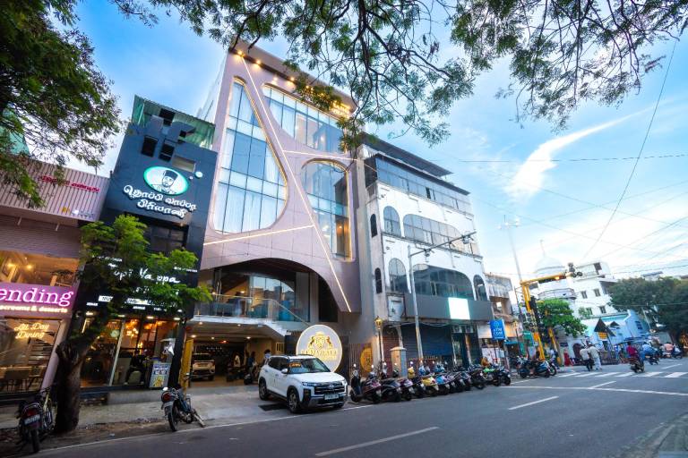 Le Majestic Business Class Hotel in Puducherry