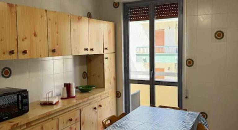 Holiday apartment with 2 rooms for 6 persons — photo 5