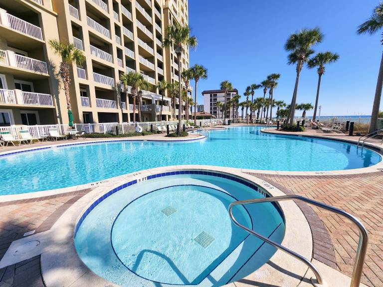 Condo with BBQ, pool & jacuzzi | Beach view in Bay City, AL