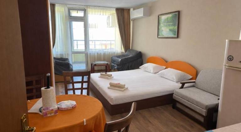 Rental apartment with 1 room for 4 persons in Pomorie
