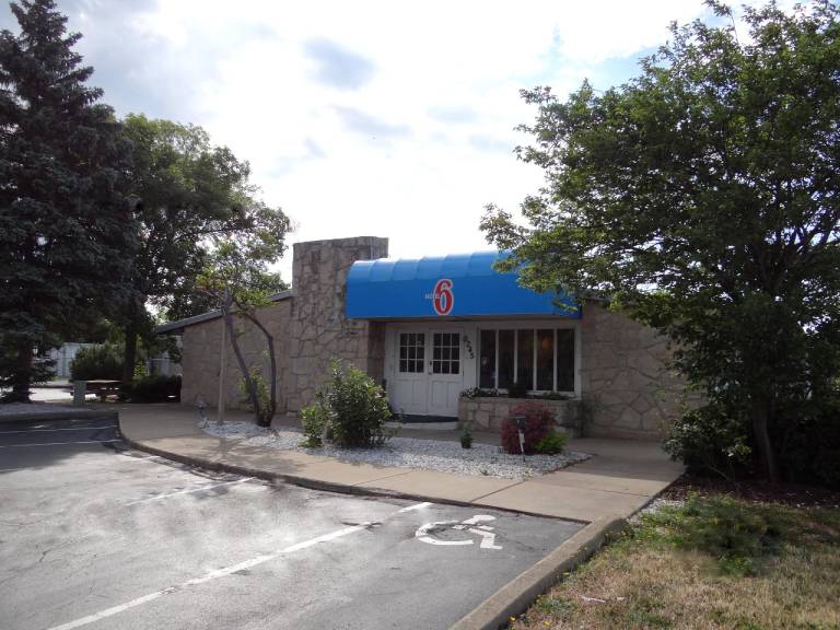 Motel 6 Hamburg, NY in Hamburg, NY