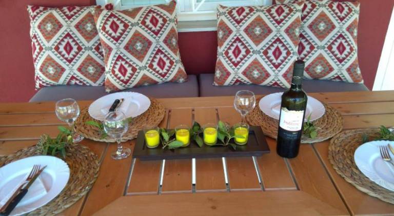 Lodge with terrace, yard & barbecue — photo 4