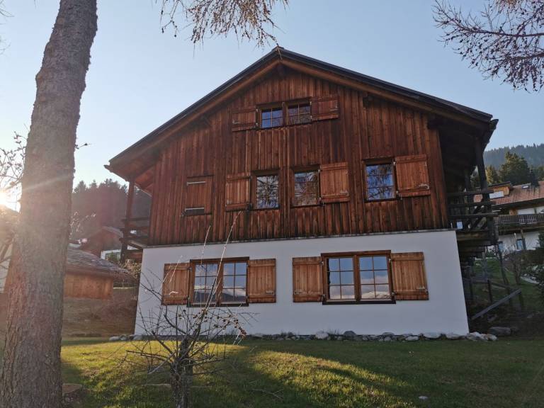 Ferienwohnung in Breil-Brigels f&uuml;r max. 8 Personen