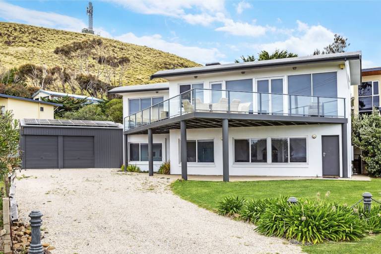 House  Normanville