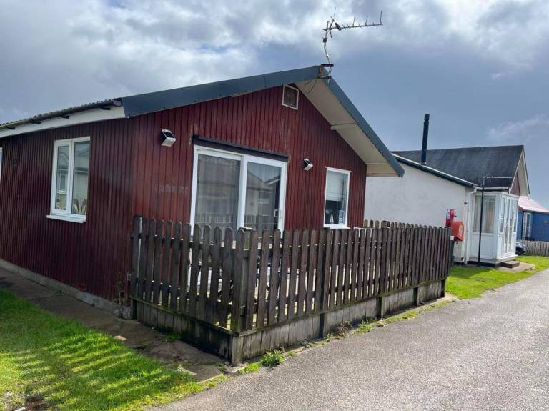 Chalet with 2 rooms for 5 persons — photo 2