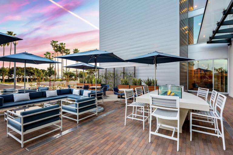 Hampton Inn & Suites San Diego Liberty Station — photo 4