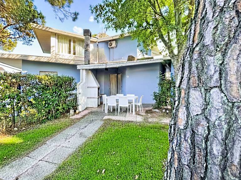 Ferienwohnung mit Pool in Bibione f&uuml;r max. 6 Personen