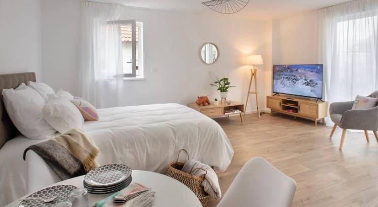 Holiday apartment with patio | Pets allowed in Haguenau