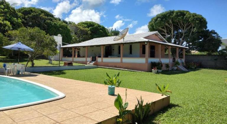Pleasant vacation home with pool | Beach nearby | Pet-friendly — photo 4