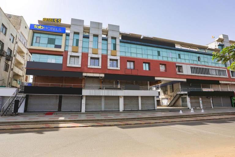 FabHotel S S Opp Vishwakarma Engineering College