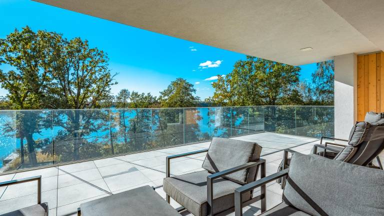 Beautiful rental apartment | Water view | Perfect for remote work | Pet-friendly — photo 3