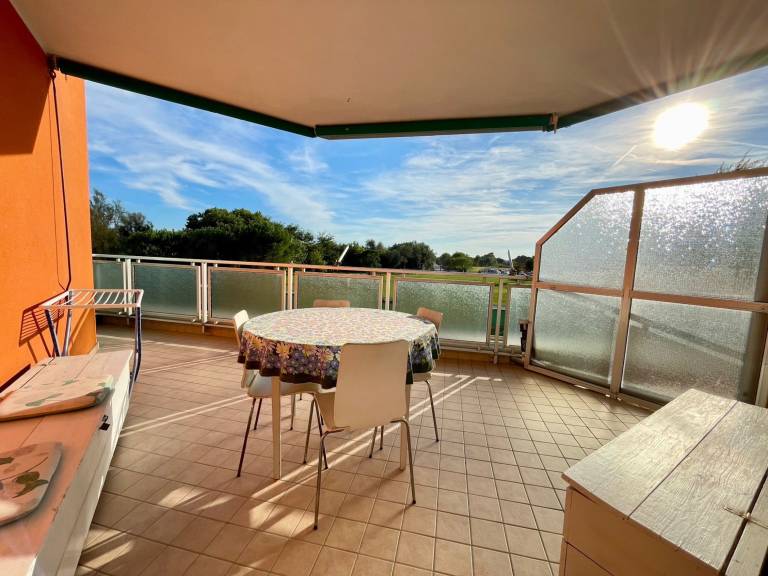 Family-friendly wonderful rental apartment with patio | Nature view | Next to the beach | Pet-friendly — photo 4