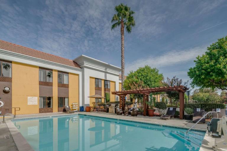 Hampton Inn Livermore-East Bay — photo 2