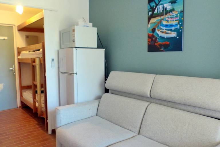Holiday apartment with pool & terrace — photo 5
