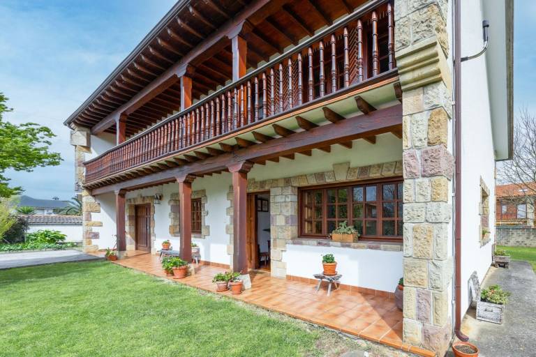 Casa Cabárceno