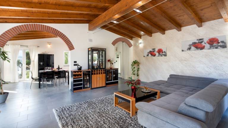Villa with private pool, jacuzzi & BBQ | Garden view — photo 4