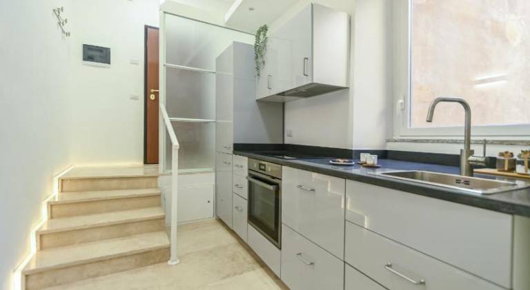 House | Next to Trevi Fountain | Good for workation | Pets are welcome — photo 4