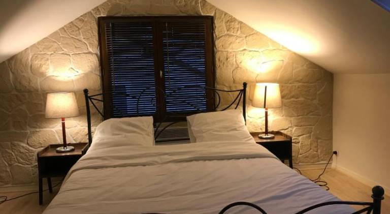 Apartment with terrace in Senlis