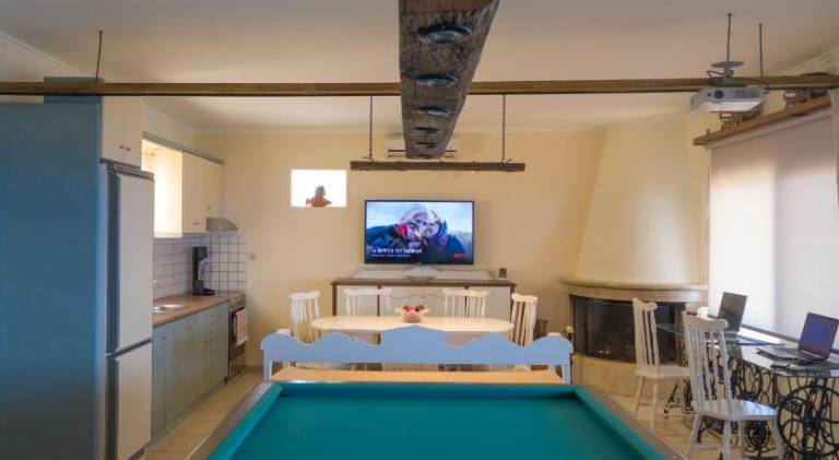 Wonderful villa with terrace, grill & garden | Perfect for remote work | Pets are welcome — photo 2