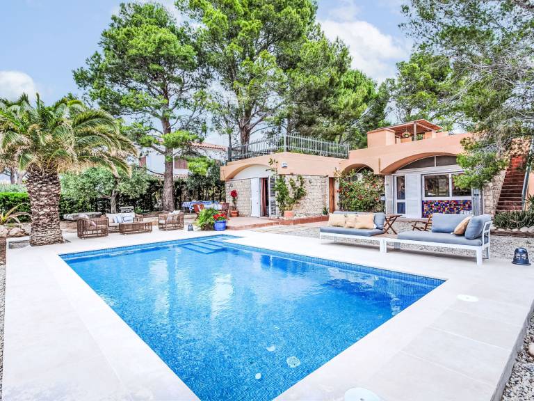 Fully equipped big house with terrace, grill & garden | Beach nearby | Dogs allowed — photo 4
