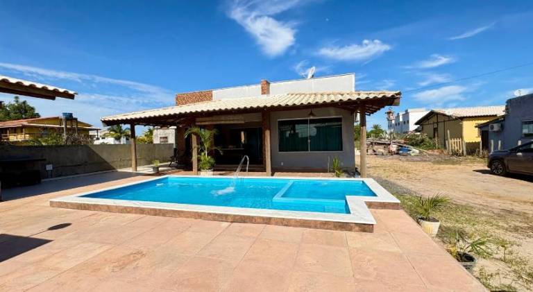 Vacation home with pool | Pets allowed in Maraú