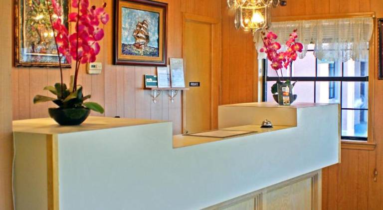 Rodeway Inn — photo 3